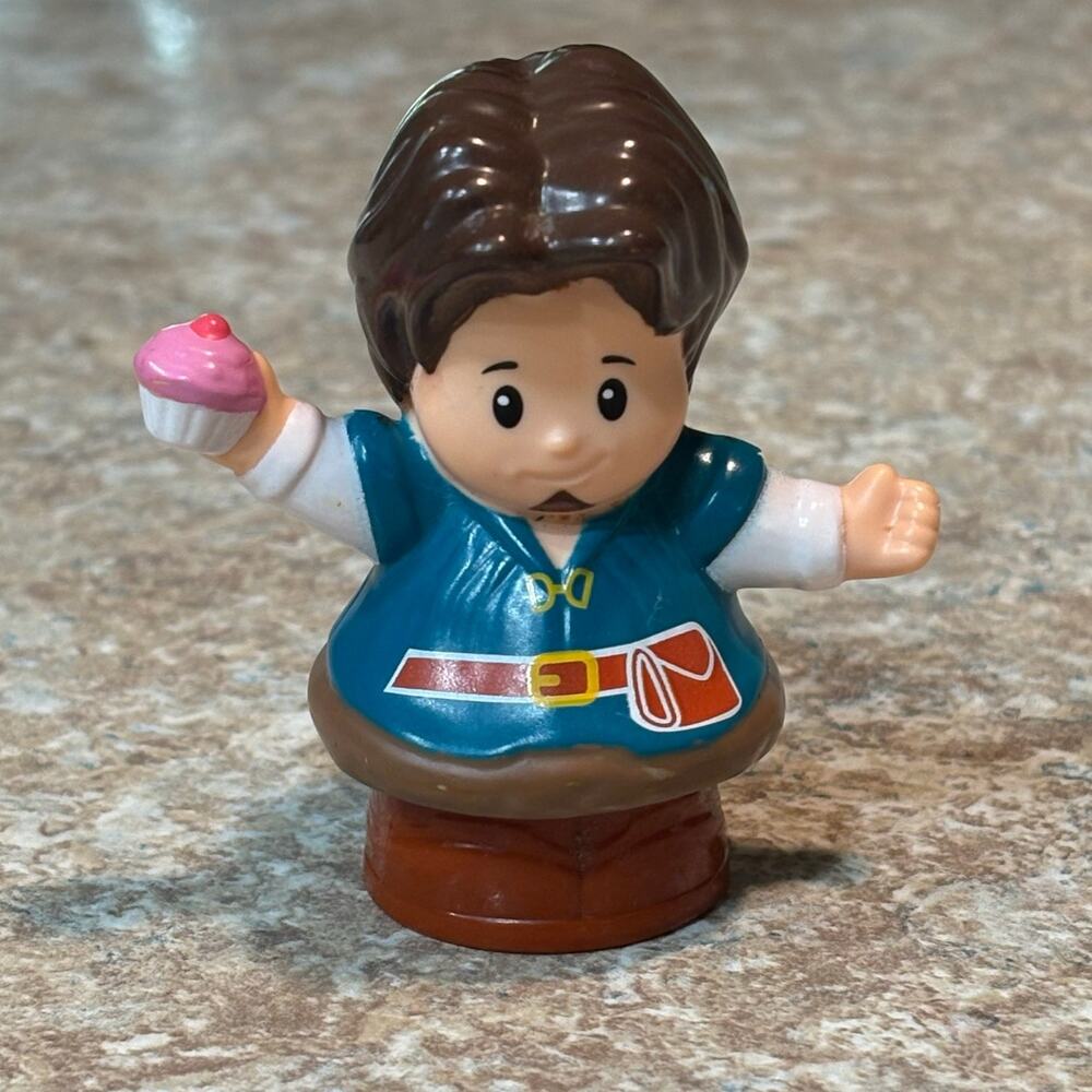 Fisher Price Little People Tangled Flynn Ryder Rapuzel's Tower Princess Toy